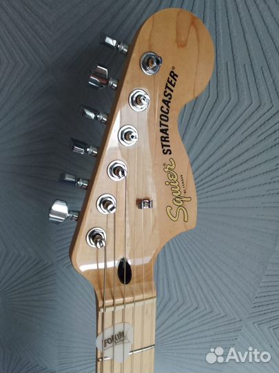 Электрогитара Fender Squier Strat HSS 2023 года