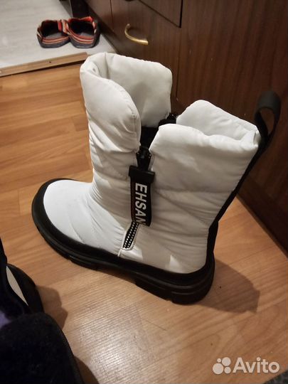 Дутики женские зимние 40 размер бу