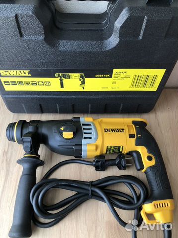 Перфоратор dewalt 900w