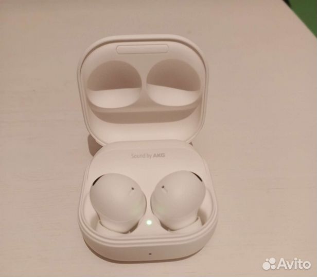 Sumsung galaxy buds 2 pro