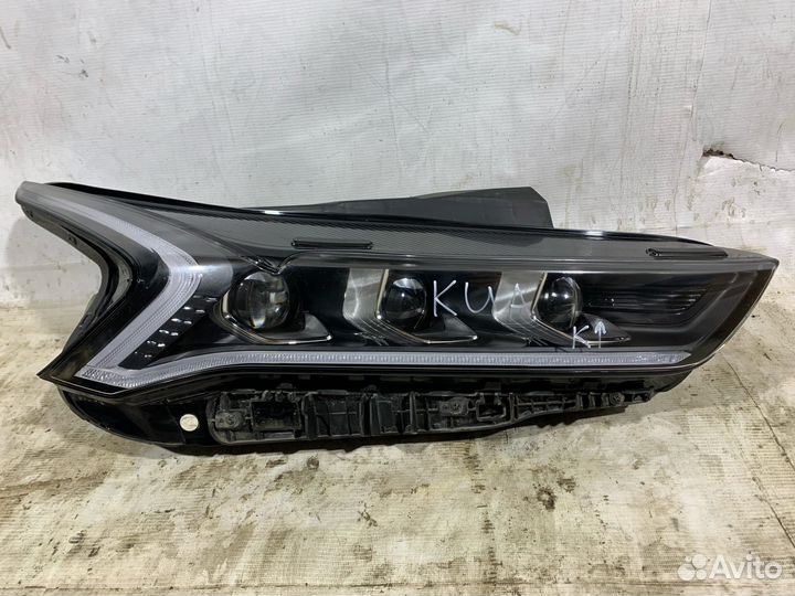 Фара передняя правая Kia K5
