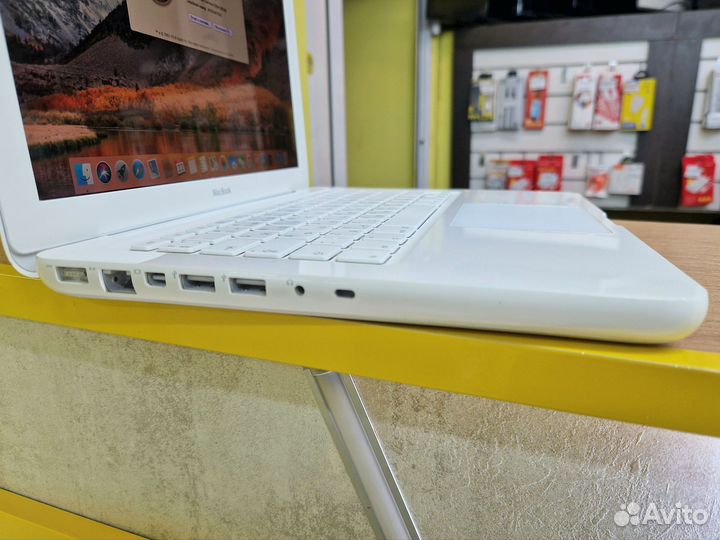 Ноутбук Apple MacBook Mid 2010 6/128 ssd