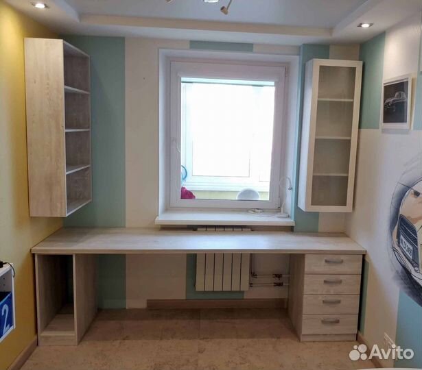 Детский письменный стол на заказ