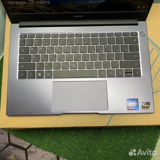 Ноутбук Honor MagicBook 14 BMH-WFQ9HN Ryzen 5/16gb