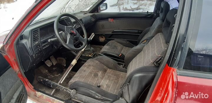 Nissan Sunny RZ1 в разборе