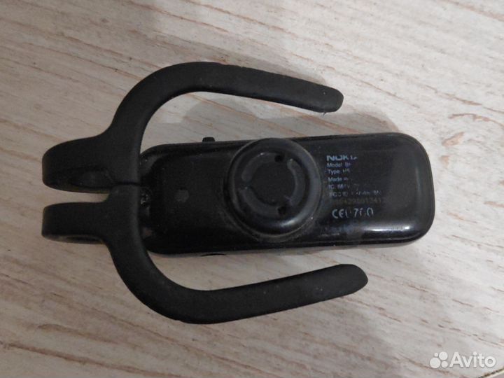 Гарнитура Nokia BH-212