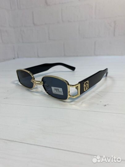 Солнцезащитные очки женские мужские