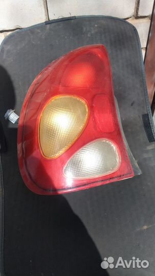 Фара левая lanos