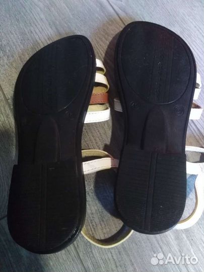 Сандалии для девочки