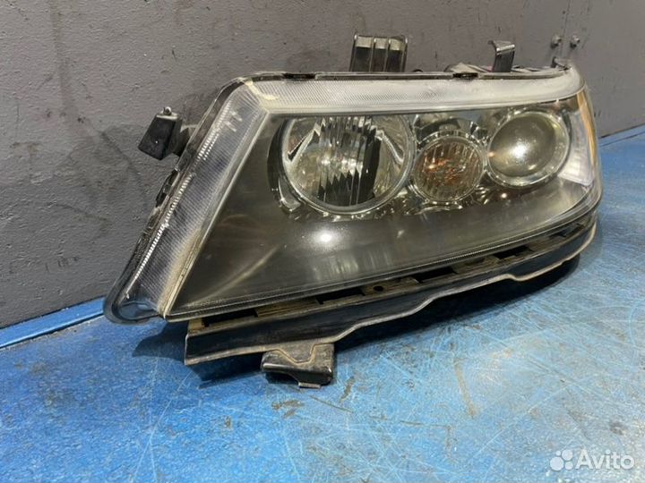Фара ксенон левая Honda Accord 7 CL Рест
