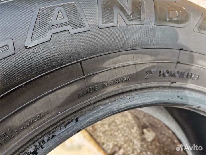 Yokohama Geolandar G033 215/70 R16 100H