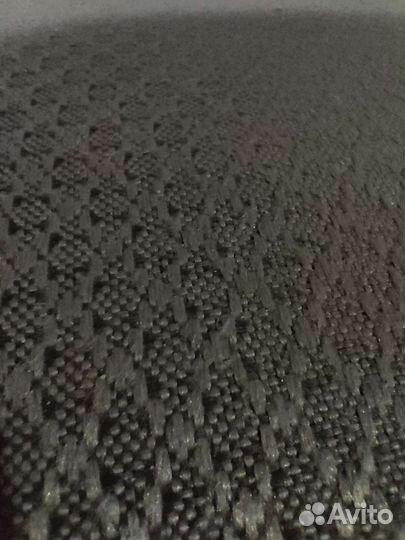 Офисное кресло