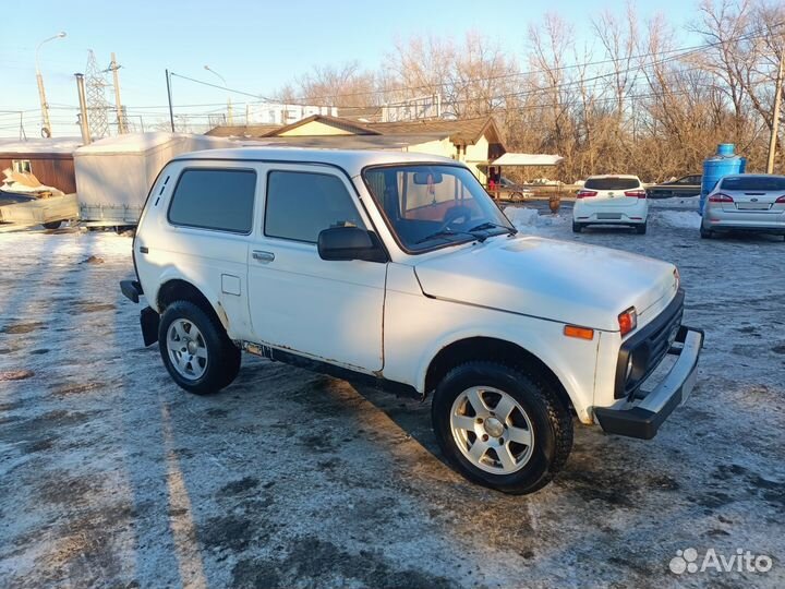 LADA 4x4 (Нива) 1.7 МТ, 2003, битый, 174 000 км