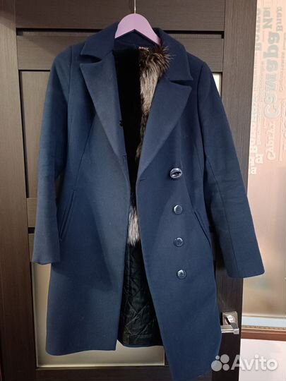 Пальто женское зимнее с мехом 42 44