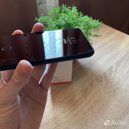 Смартфон Xiaomi Redmi note 7
