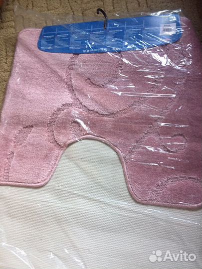 Коврик для ванны и туалета