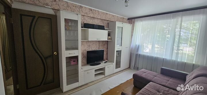 Стенка в гостиную бу