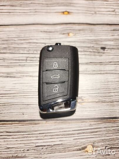 Ключ Шкода Октавия 3T0 837 202 L