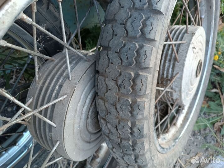Колесо для мотоцикла иж