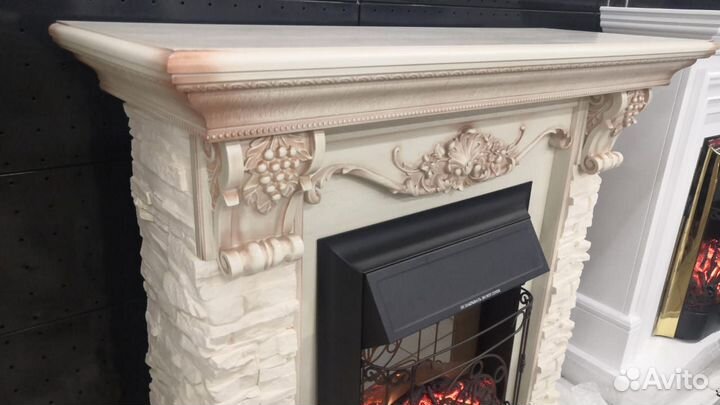 Электрокамин Royal Flame Luxemburg с очагом Fobos