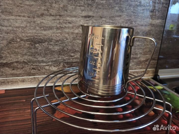 Молочник, сливочник, питчер объем 550мл