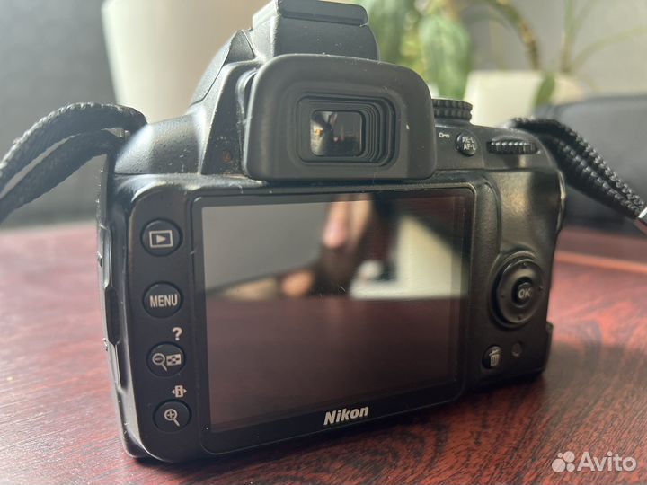 Зеркальный фотоаппарат Nikon d3000