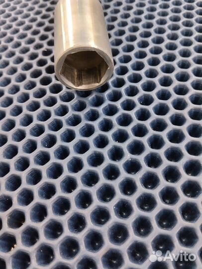 Mv agusta F3 Brutale 800 675 ось переднего колеса