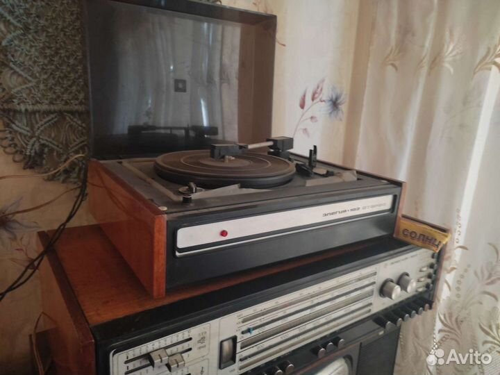 Проигрыватель винила