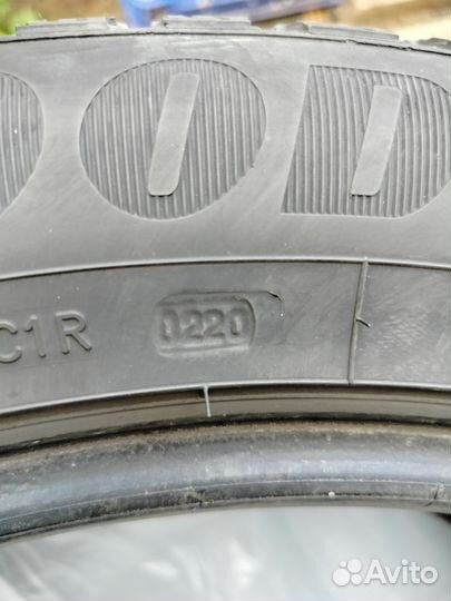 Goodyear EfficientGrip SUV 4x4 265/50 R20