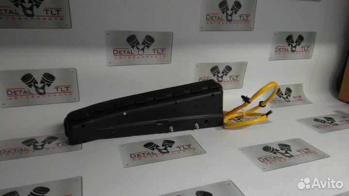 Подушка боковая в спинку левая на Весту 8450030931