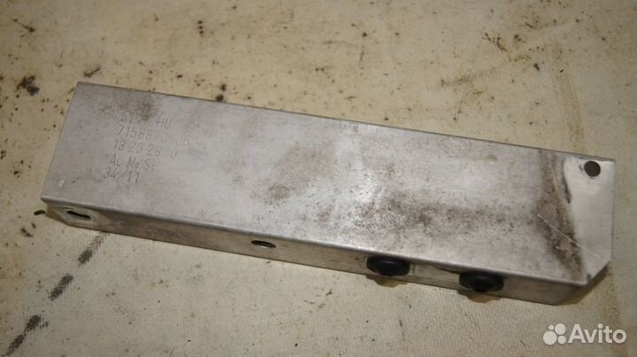 Элемент деформирующийся LH BMW 520i F11