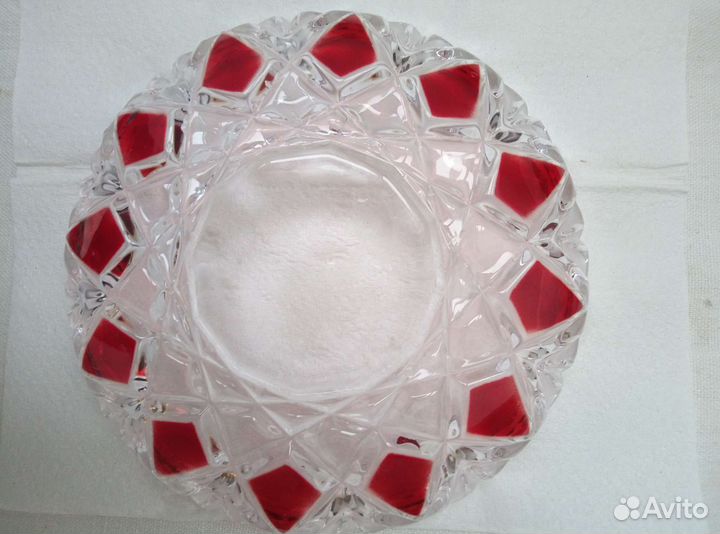 Ваза хрустальная