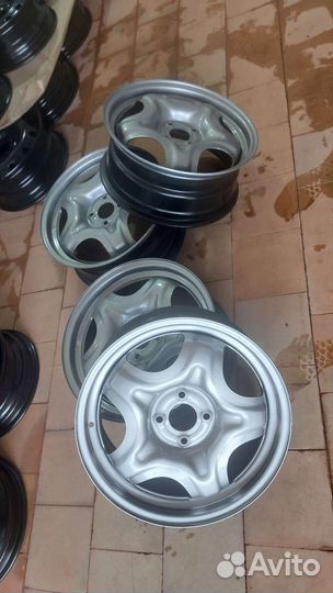 Диски р16 штампованные Веста, Ларгус