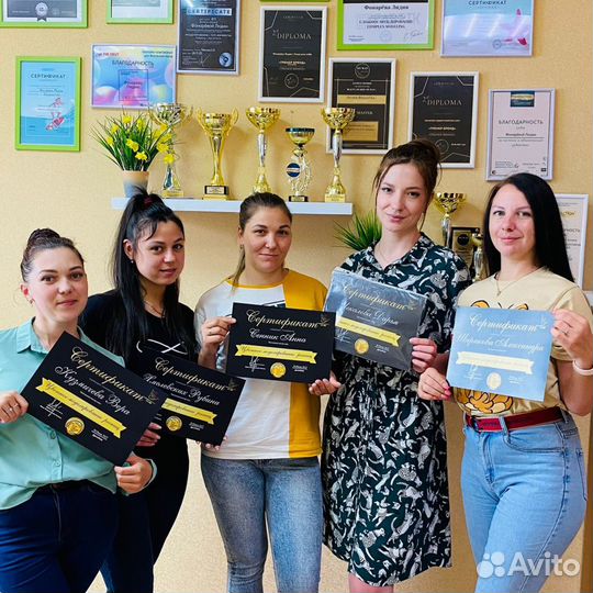 Обучение наращиванию ресниц