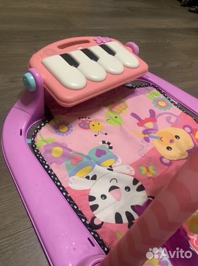 Развивающий коврик с пианино Fisher price