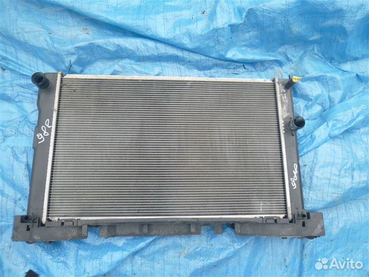 Радиатор двс Toyota Prius Alpha ZVW41 2zrfxe 2011
