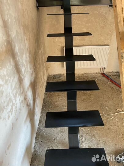 Лестница на монокосоуре