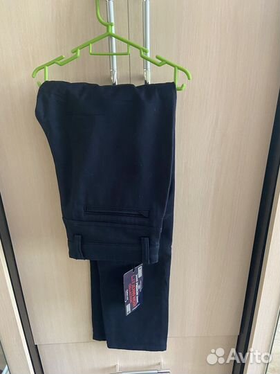 Джинсы размер 28, новые