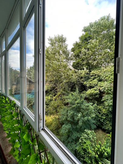 2-к. квартира, 81 м², 4/7 эт.