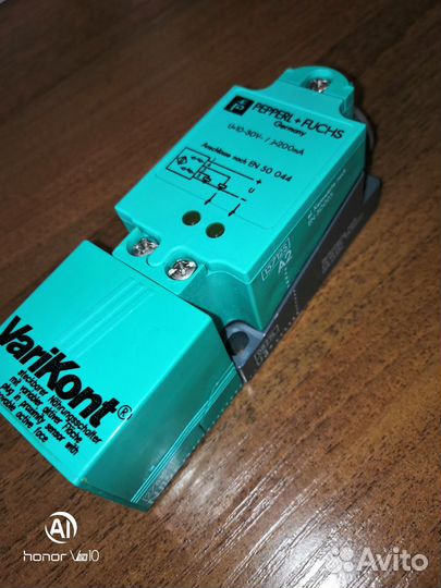 Индуктивный датчик pepperl varykont NJ15+U3+A2