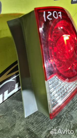 Задний фонарь Honda civic 4d