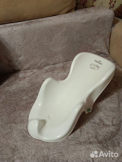 Ванночка для купания с горкой