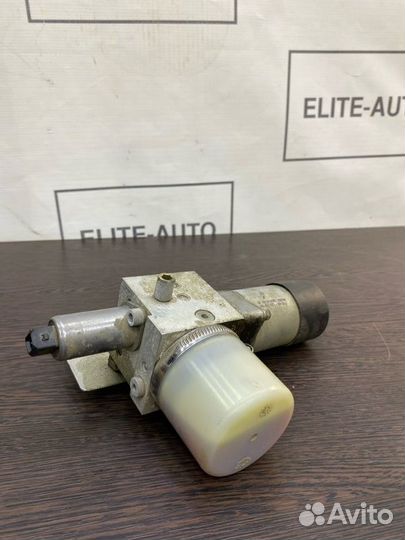 Механизм подъема багажника Bmw 7 E66 2002
