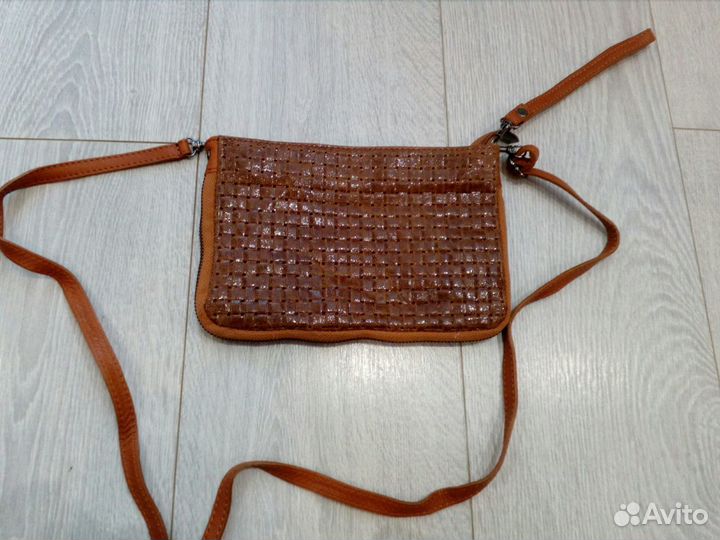 Кожаная сумка