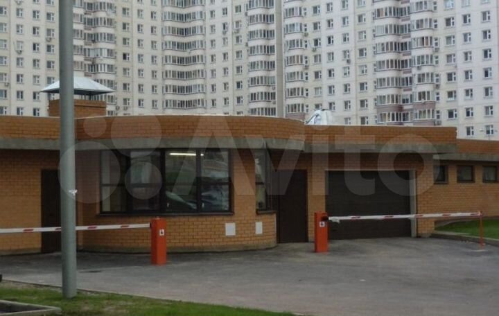 Машиноместо, 15 м²