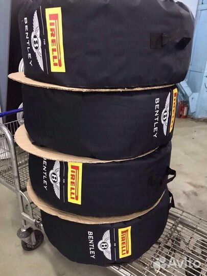 Pirelli Scorpion Winter 285/40 R22