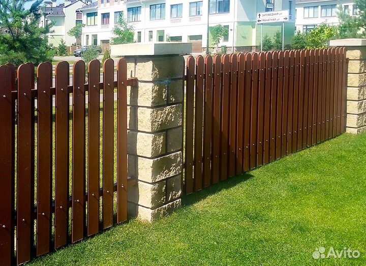 Евроштакетник П-образный. П-образный штакетник