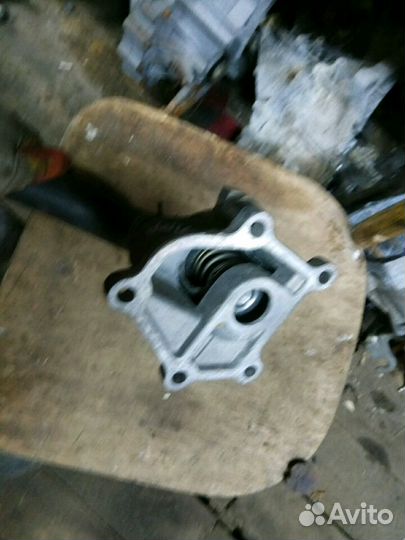 Термостат Ниссан Патфайндер Nissan Pathfinder