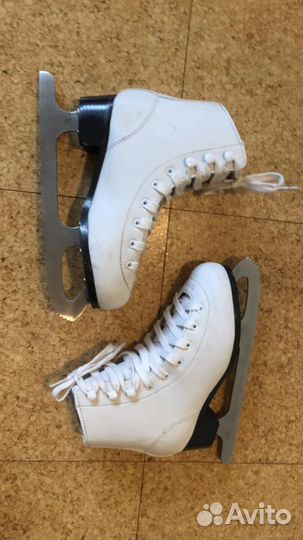 Продам коньки разм. 34-35