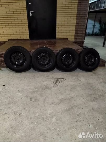 Northtrek N1 4.00/8.5 R16